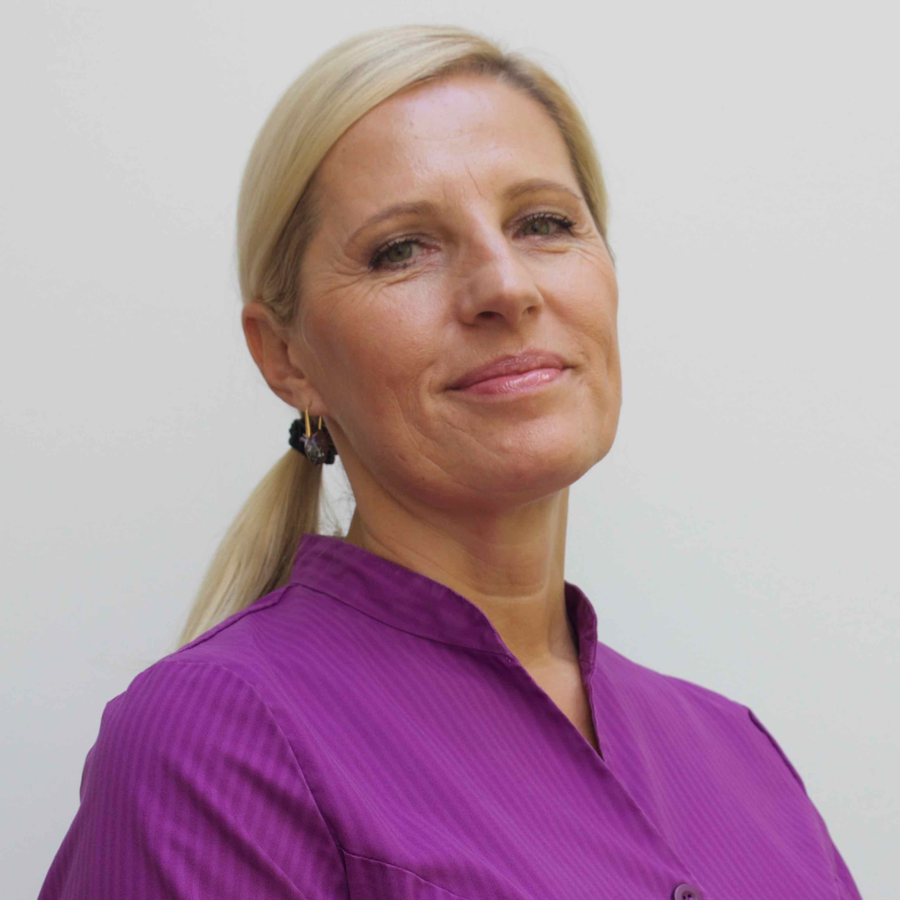 Ranka Vesic, receptionist