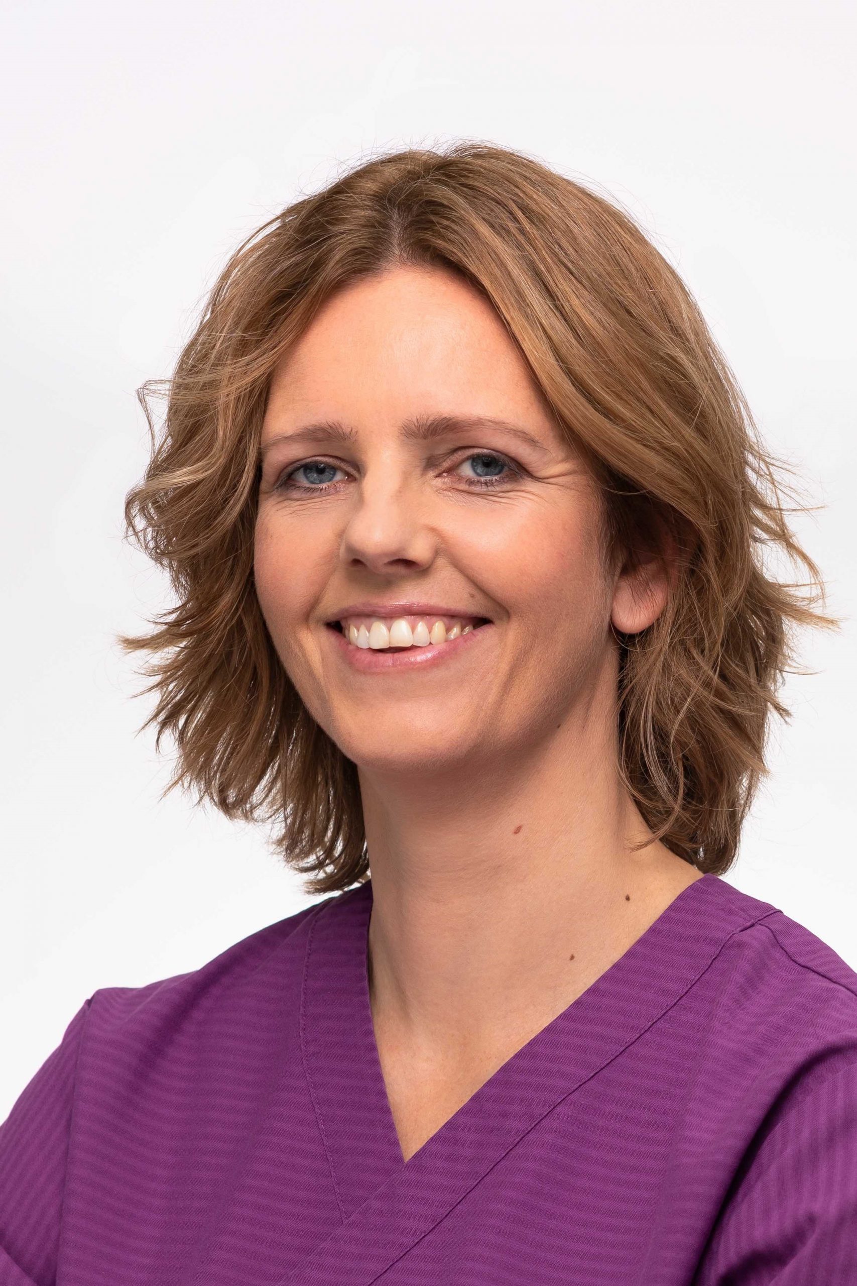 Sandra van den Broeke, tandarts